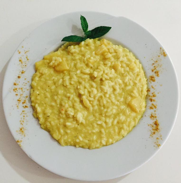 Hotel Ristorante Sbranetta รอซซาโน ภายนอก รูปภาพ